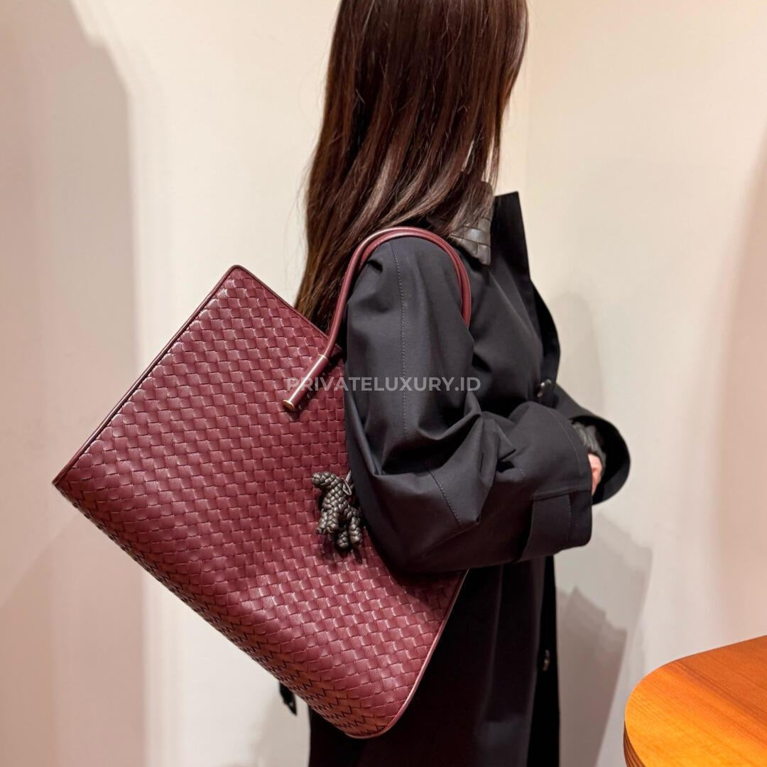Barbara Tote