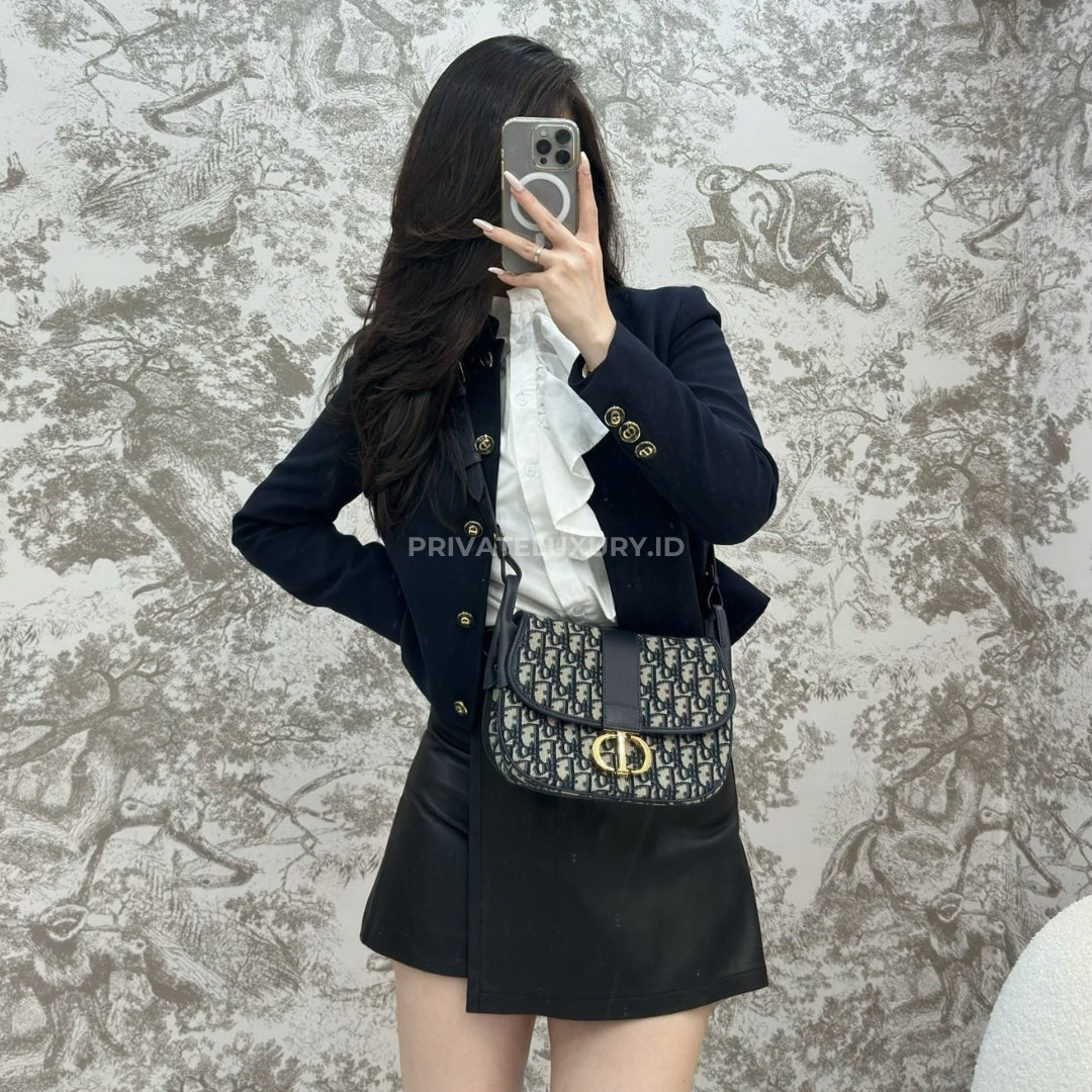 Medium 30 Montaigne Satchel Bag