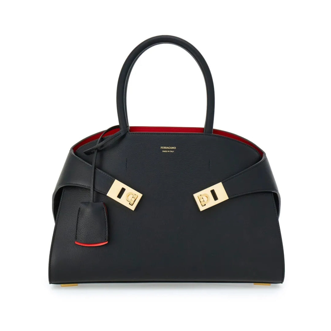 Hug Medium Handbag