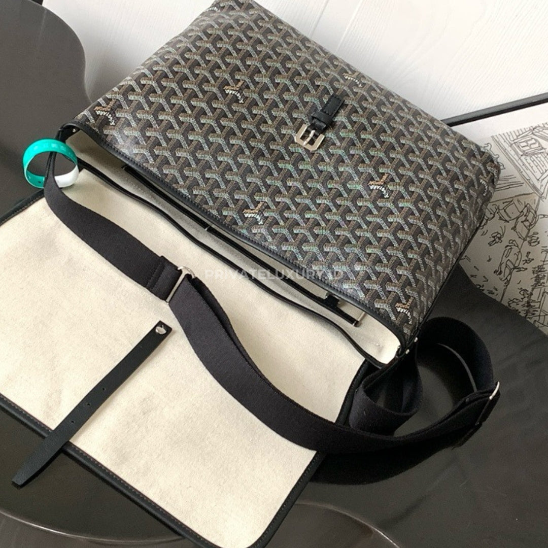 Capetien MM Messenger Bag