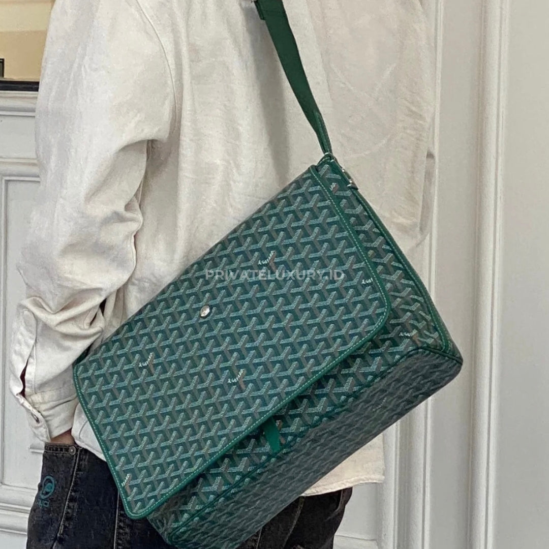 Capetien MM Messenger Bag