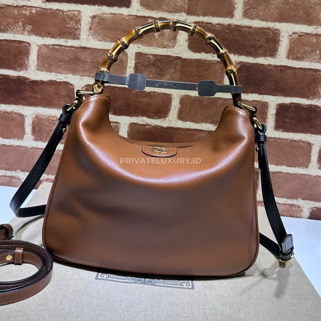 Gucci Diana Medium Shoulder Bag