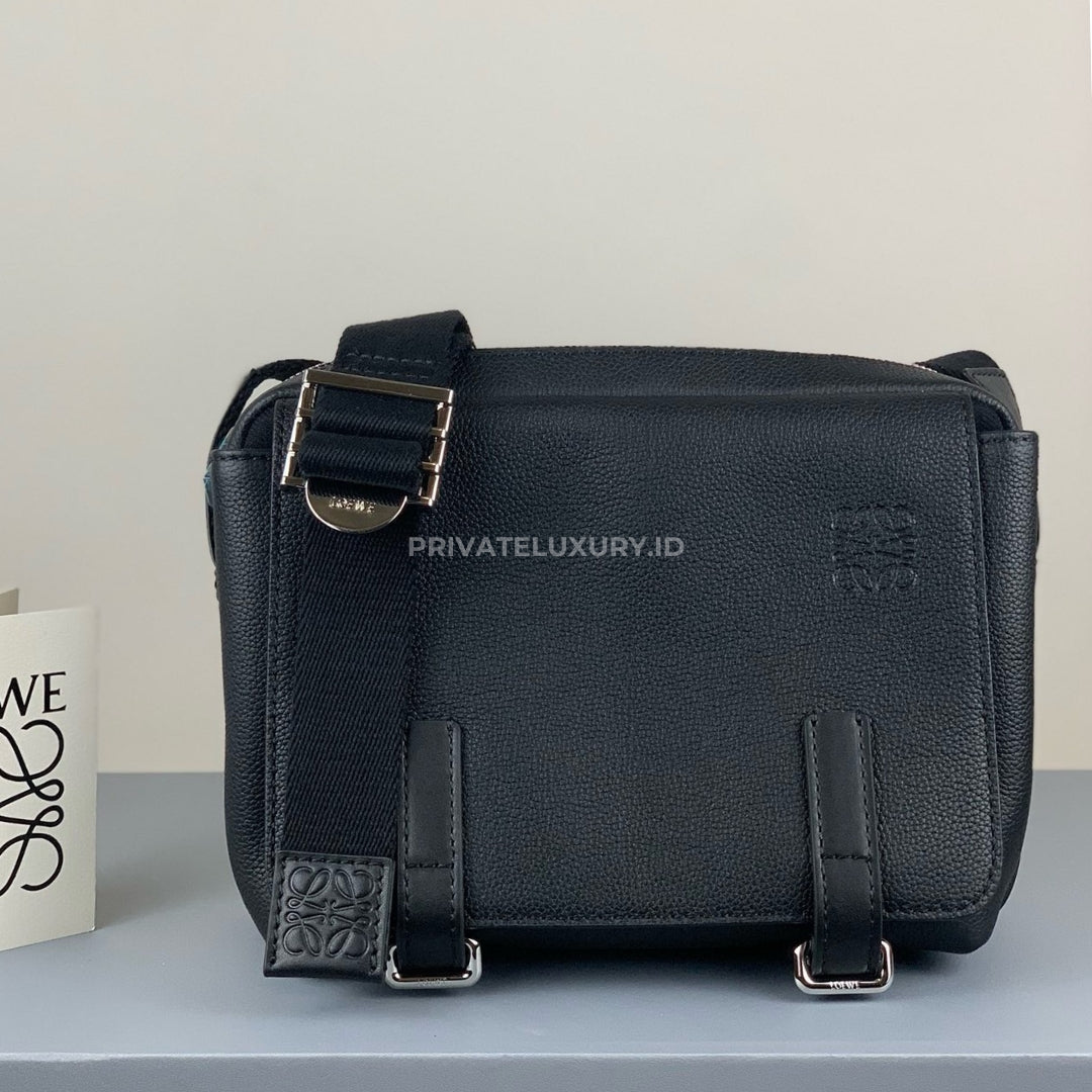 XS Military Messenger Bag