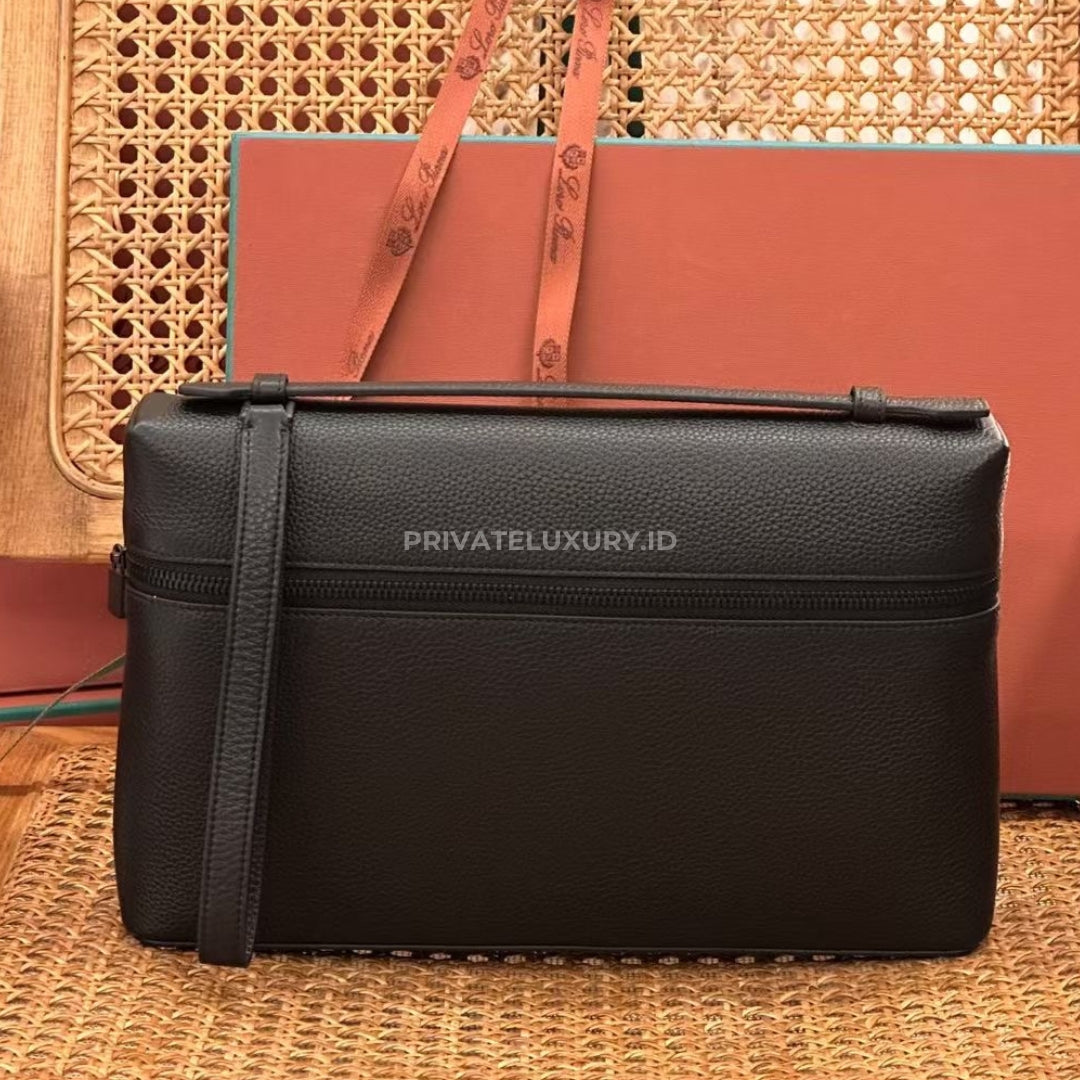 Extra Pouch L29