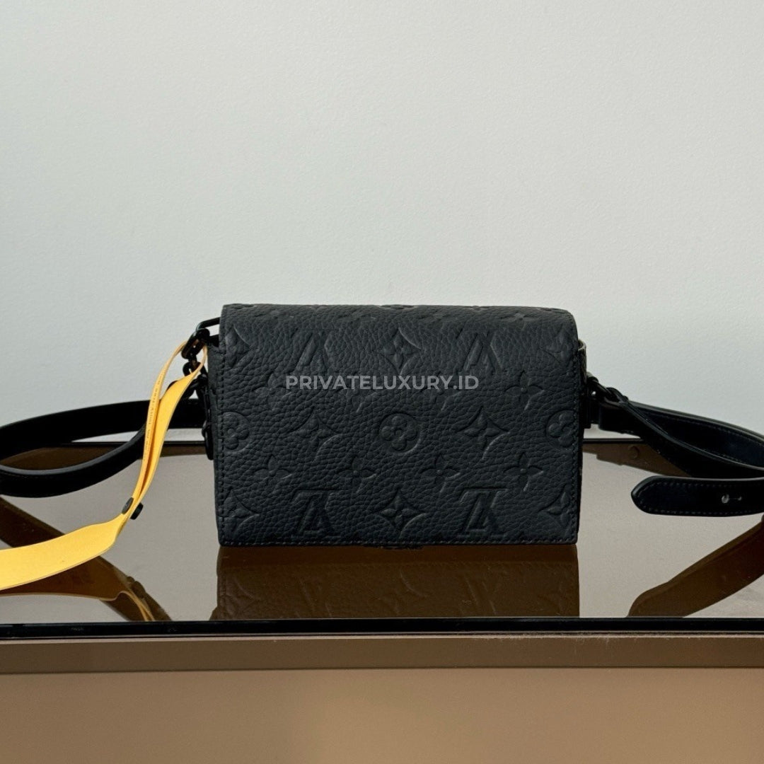 Steamer Wearable Wallet
