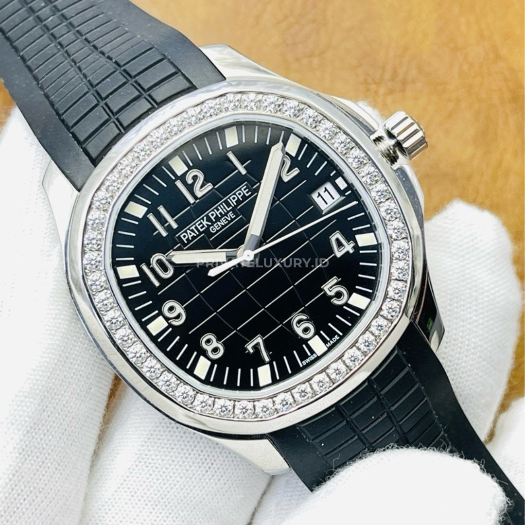Aquanaut 38 - 5267/200A Black Diamond Quartz