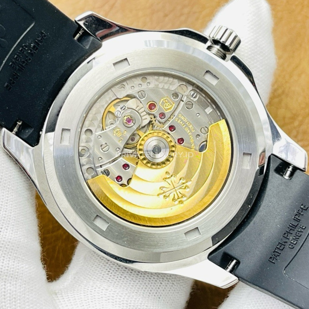 Aquanaut 38 - 5267/200A Black Diamond Quartz