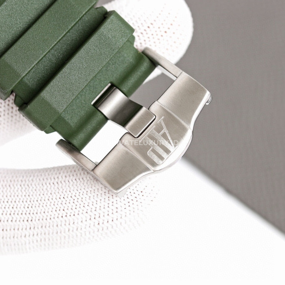 Royal Oak Offshore 42 - 15720ST.OO.A052CA.01 Diver Selfwinding Khaki Green