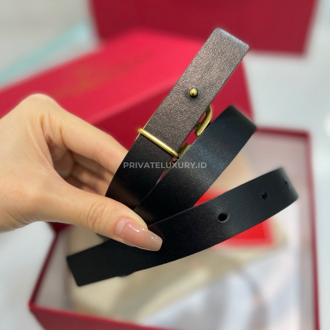 VLogo Buckle Belt Black Gold