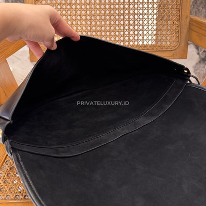 Halfmoon Soft Triomphe Bag