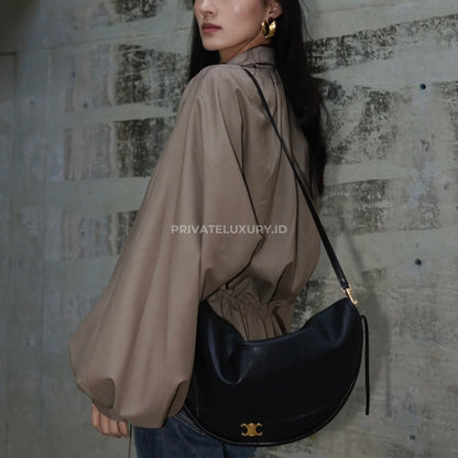 Halfmoon Soft Triomphe Bag