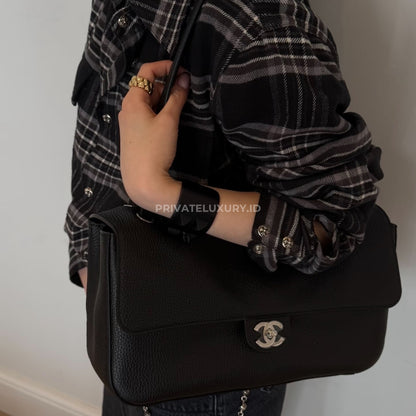 Maxi Flapbag