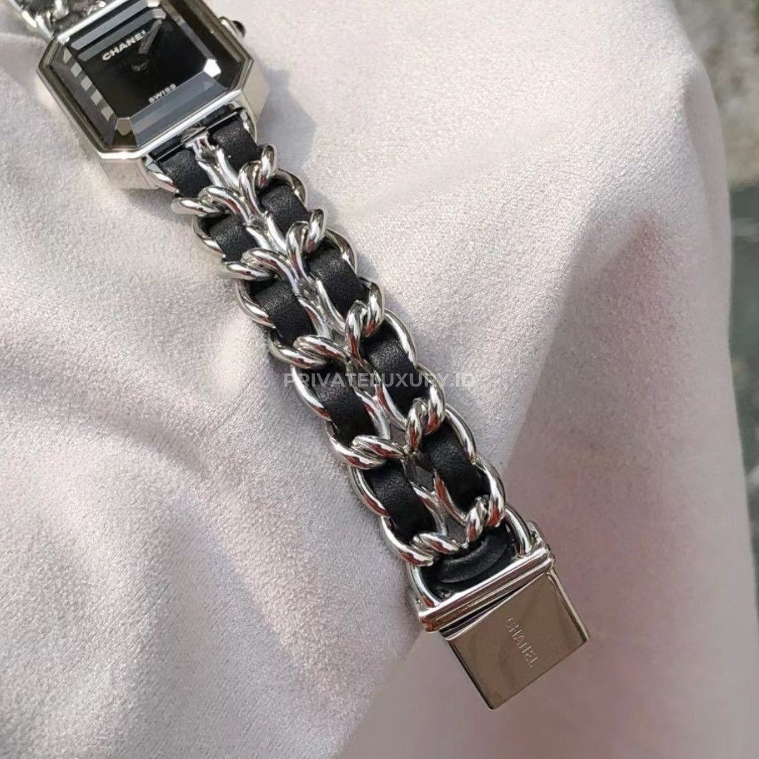 Première Iconic Chain Watch