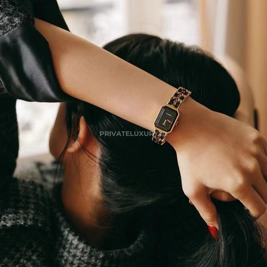 Première Iconic Chain Watch