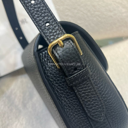 Medium Dior Bobby Bag