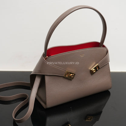 Hug Soft Bicolor Shoulder Bag (M)