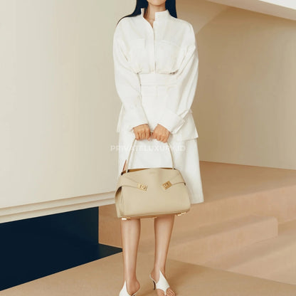 Hug Soft Bicolor Shoulder Bag (M)