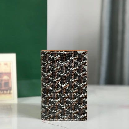 Grenelle Passport Cover