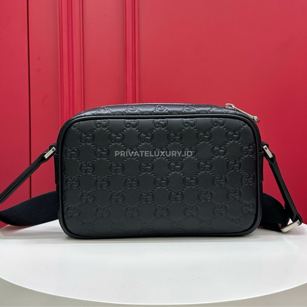 GG Emblem Small Crossbody Bag