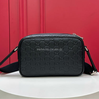 GG Emblem Small Crossbody Bag