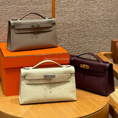 Kelly Pochette