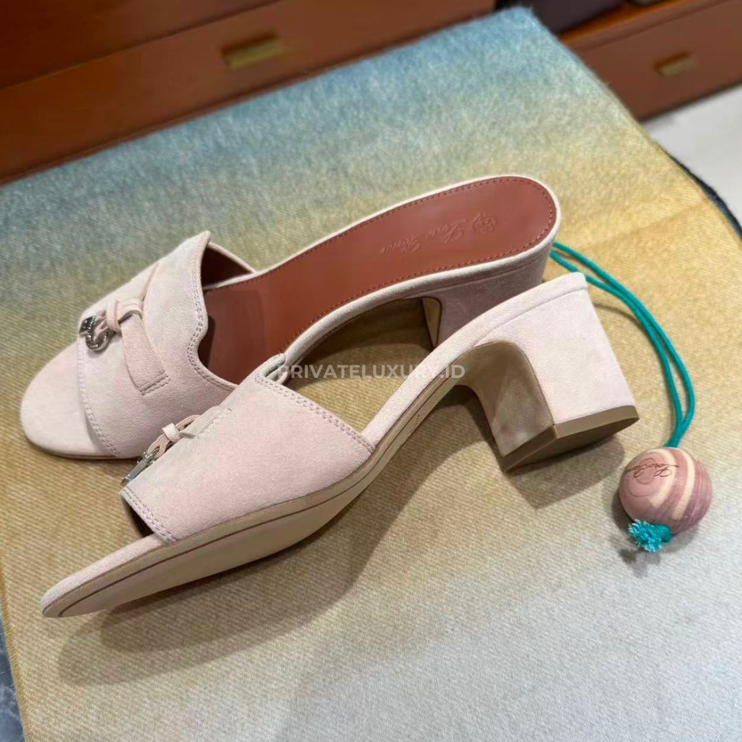 Summer Charms Sandal