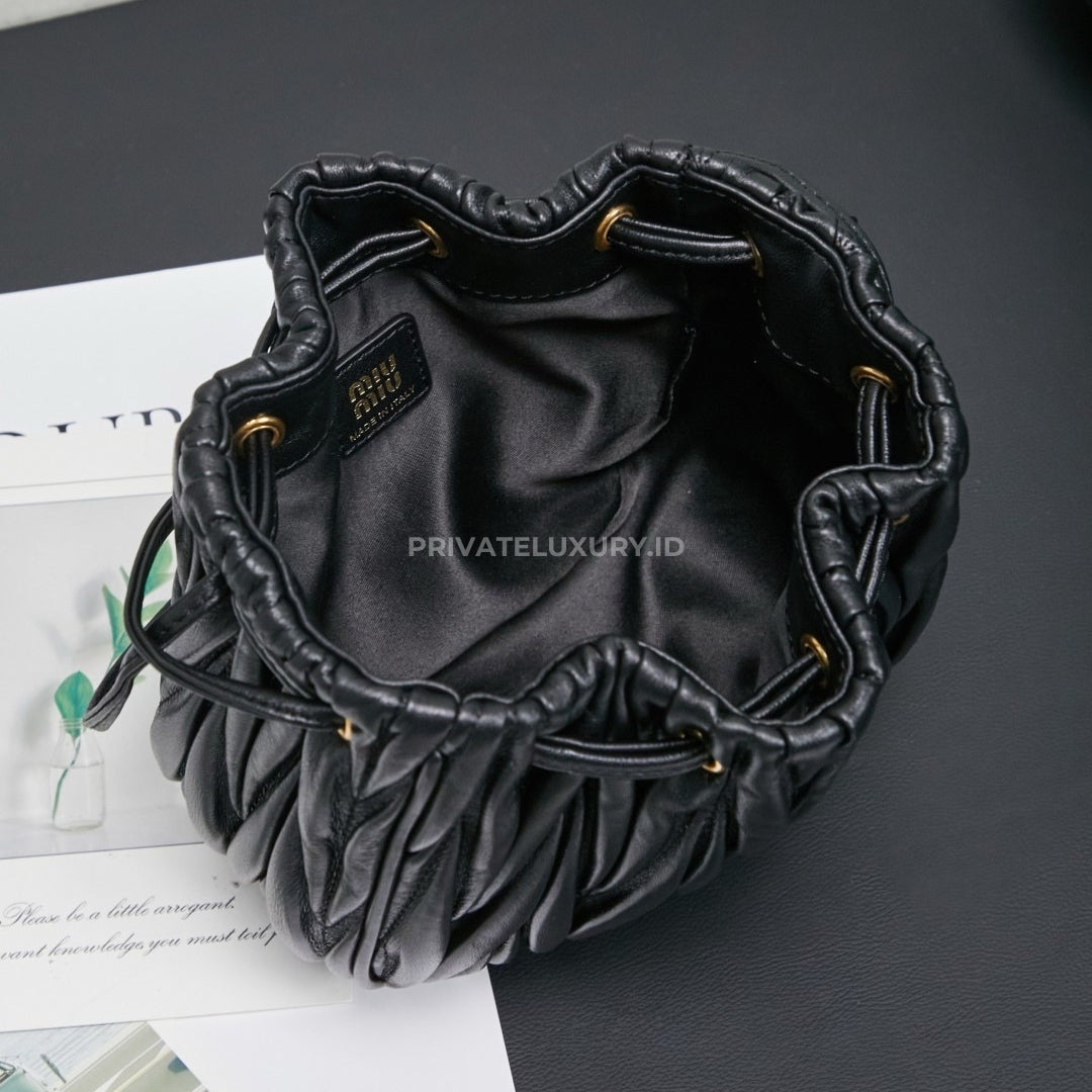 Matelassé Nappa Leather Pouch