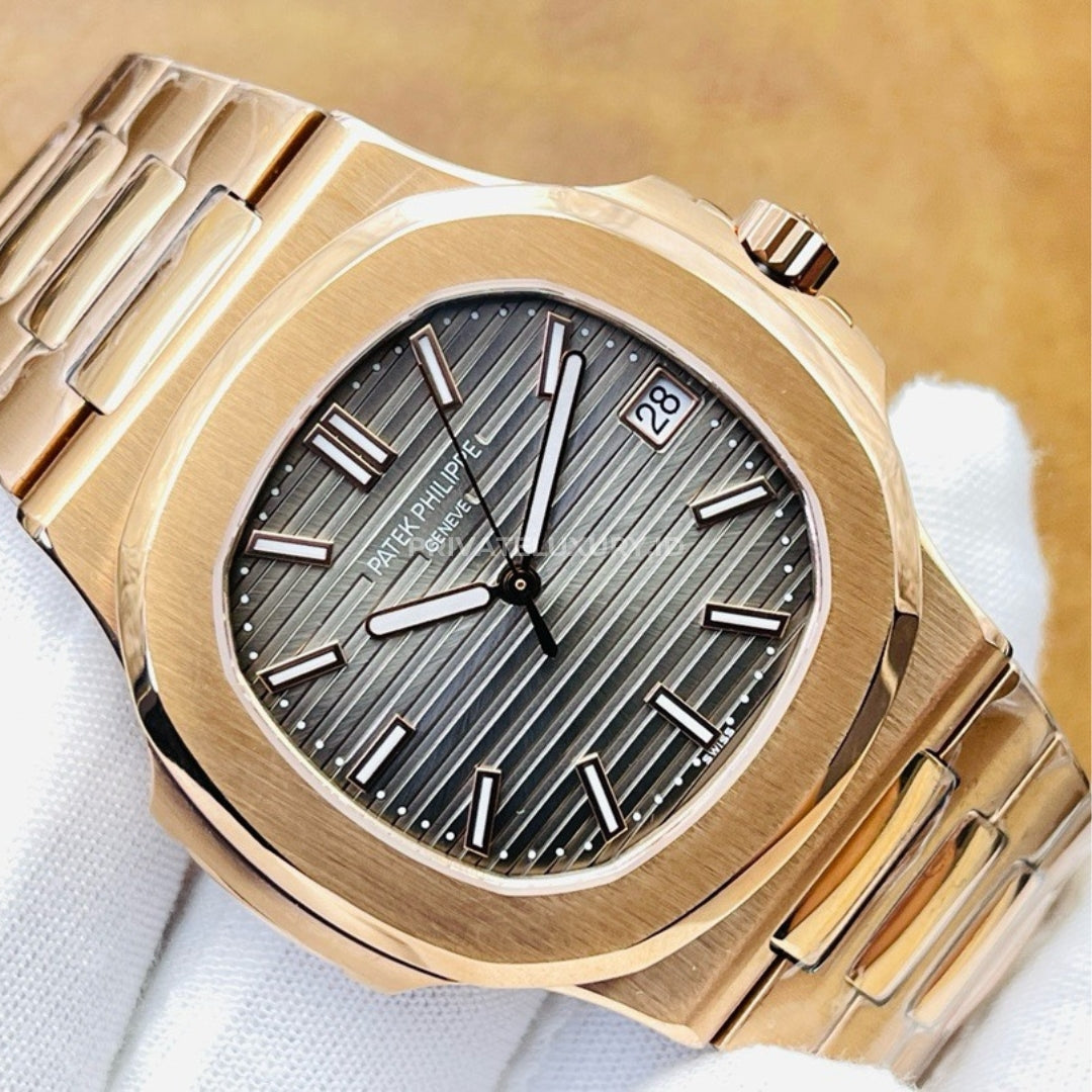 Nautilus 40 - 5711/1R Self Winding Light Dark Brown Rose Gold Steel