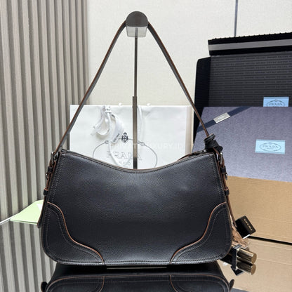 Aimèe Large Leather Shoulder Bag