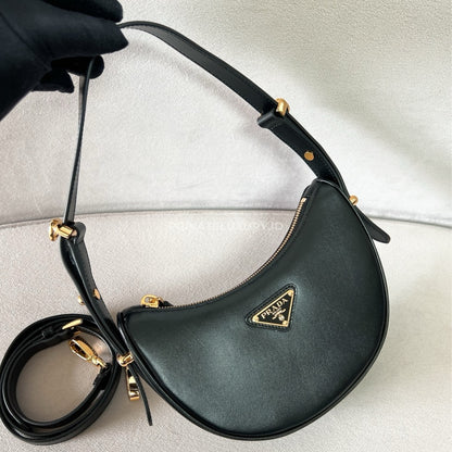 Arqué Leather Shoulder Bag