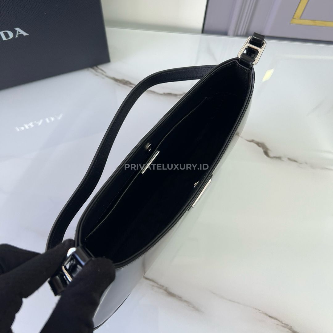 Cleo Shoulder Bag