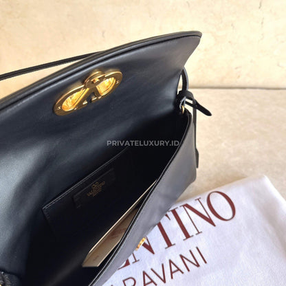 DeVain Small Shoulder Bag