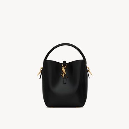 Le 37 Small