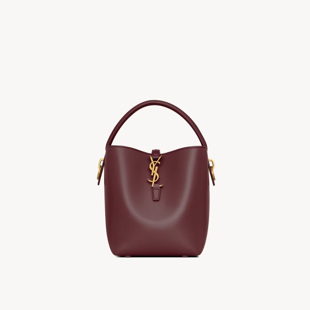 Le 37 Small